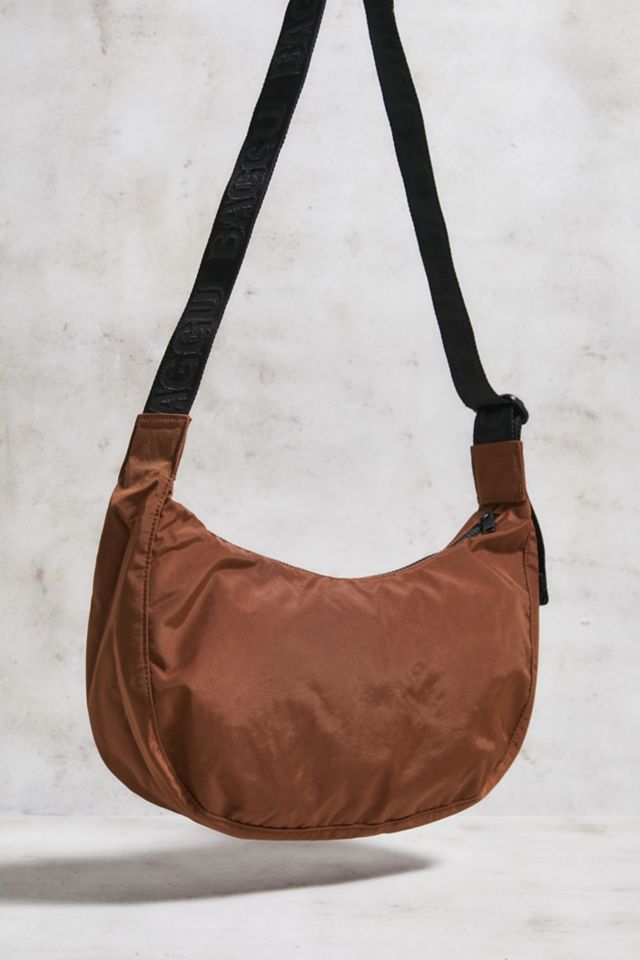 BAGGU Brown Medium Nylon Crescent Bag