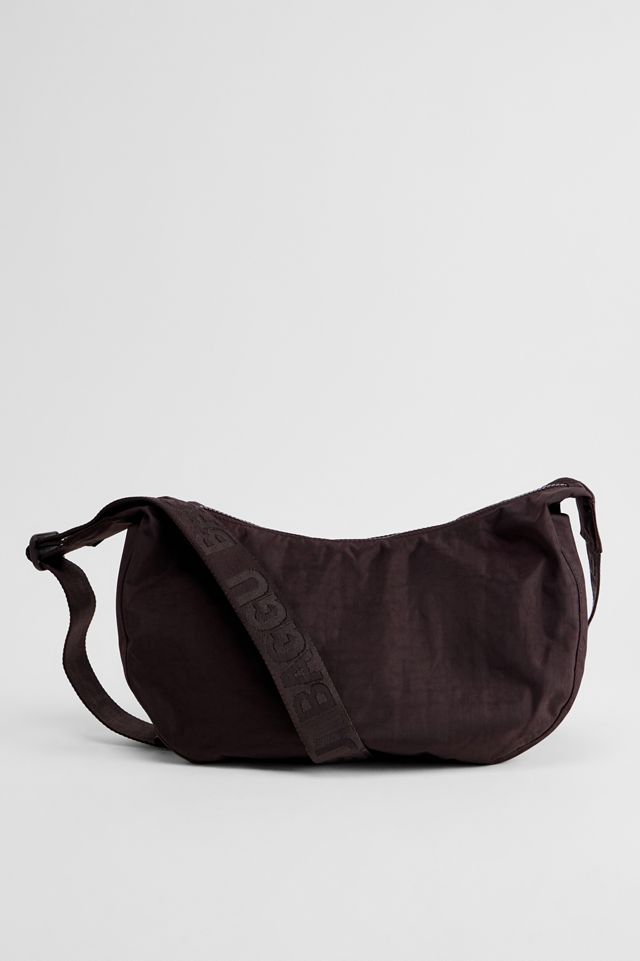 BAGGU Borsa Mezzaluna Media in Nylon Marrone #3