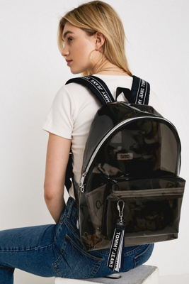 Tommy Jeans Transparenter Rucksack in Schwarz mit Logostreifen Urban Outfitters DE