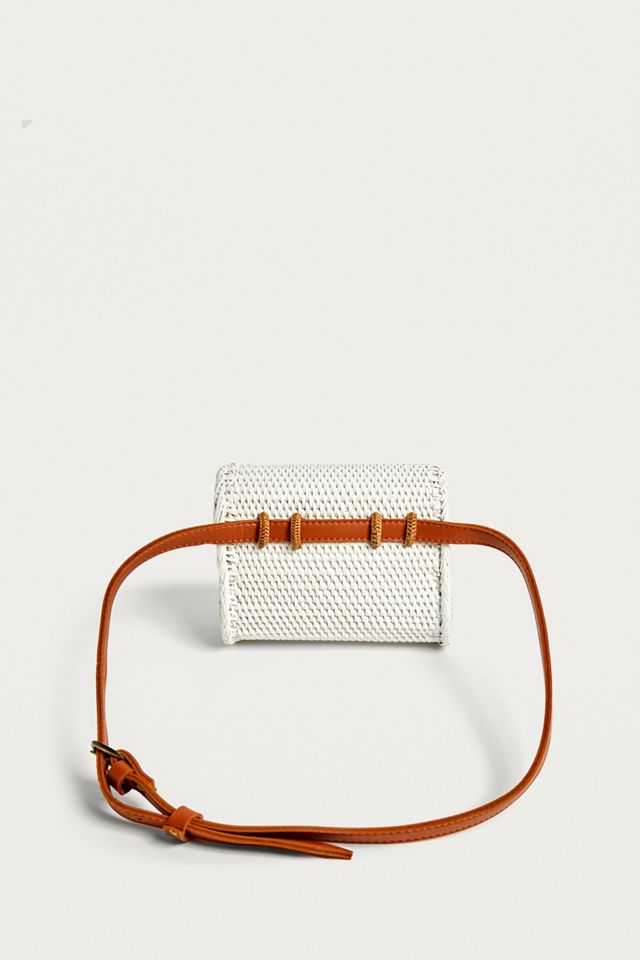 Urban Outfitters – Strukturierte Gürteltasche aus Stroh #3