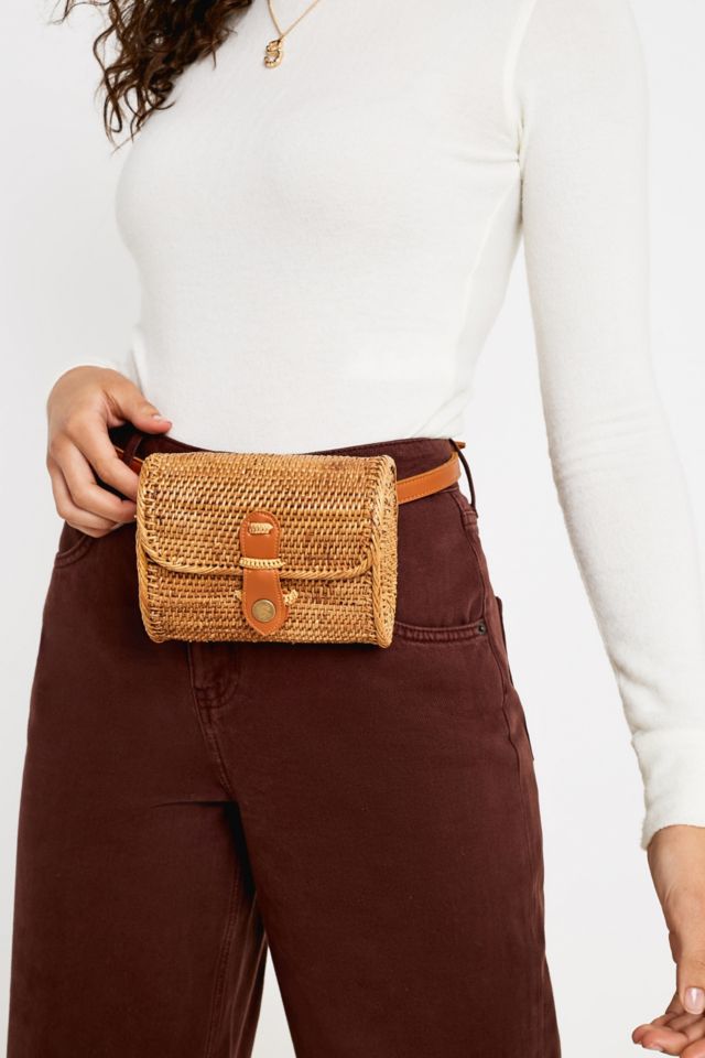 Urban outfitters deals rattan bag