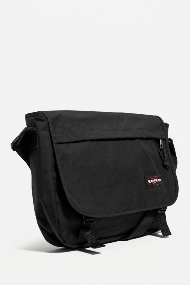 Sac 2025 besace eastpak