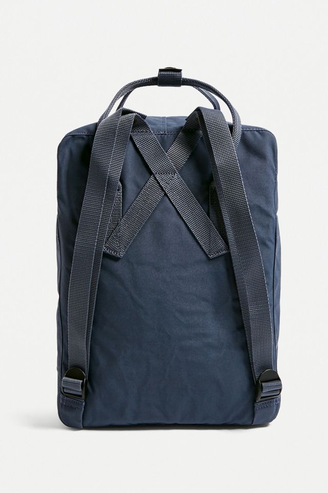 Fjallraven kanken hotsell urban outfitters