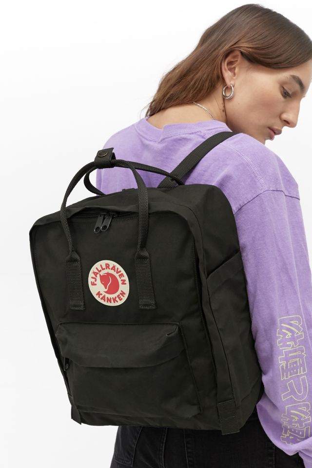 Fjallraven Kanken Classic Deep Forest Backpack