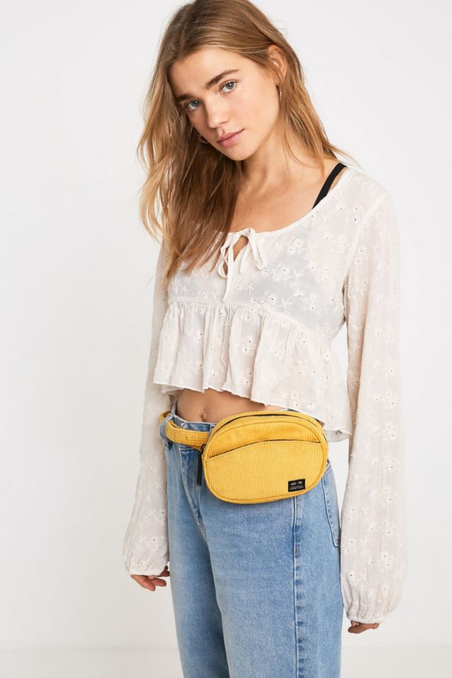 Fanny pack shop urban outfitters