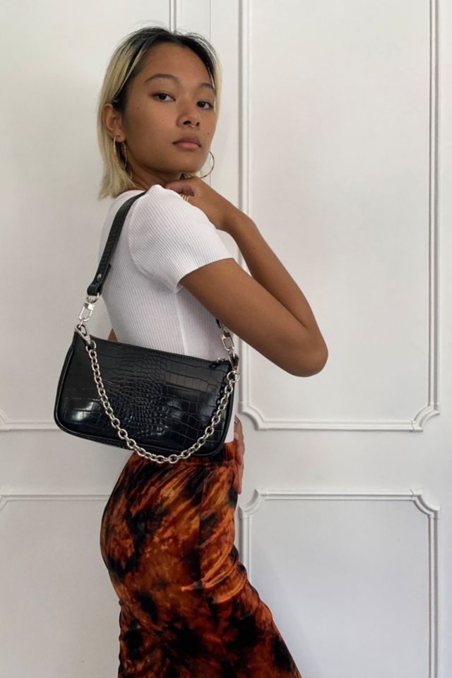 Urban outfitters 2024 shoulder bag