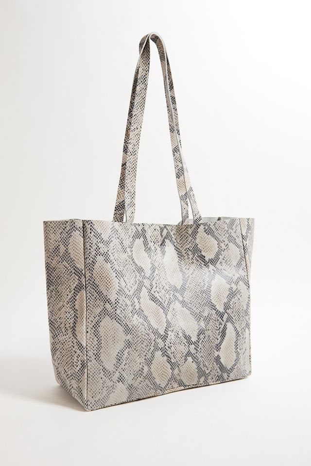 Bolso Tote de Cuero Estampado de Serpiente UO #3