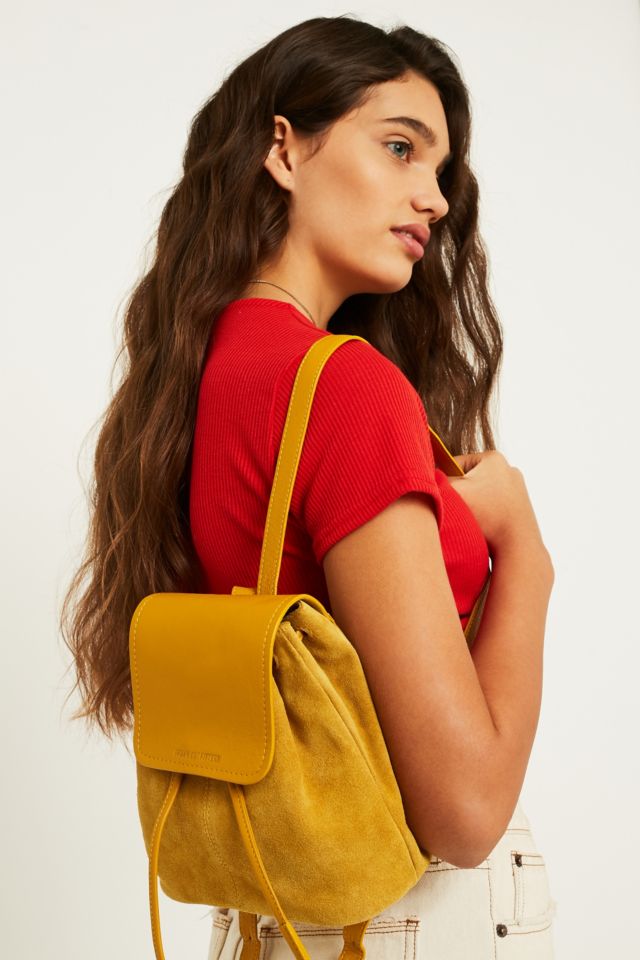 Urban outfitters 2025 yellow backpack