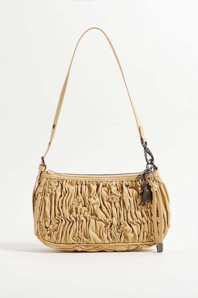 Petit sac à bandoulière en simili cuir froncé UO #1