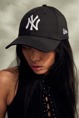 urban outfitters yankee hat