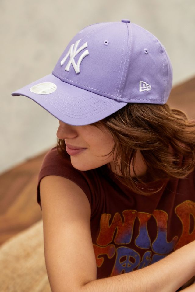 New York Yankees New Era 9Forty League Essential Purple Baseball Cap