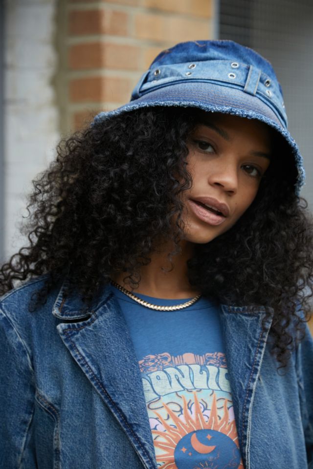 UO Washed Denim Eyelet Bucket Hat | Urban Outfitters UK