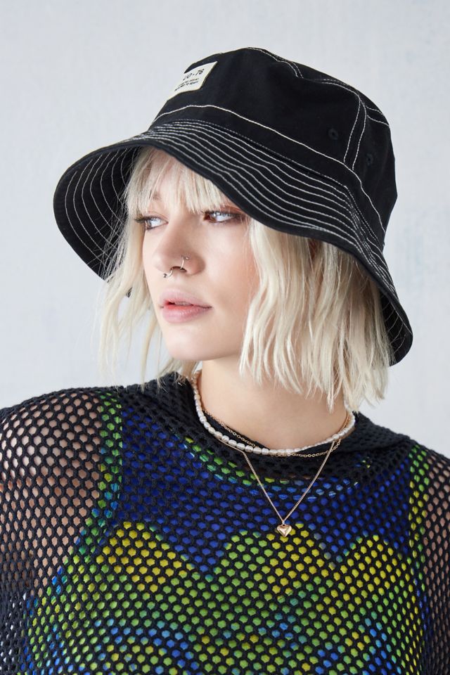 Bucket hat hot sale uo