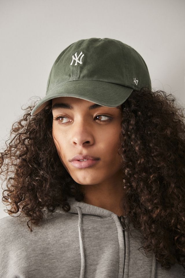'47 Brand Washed NY Yankees Baseball Cap Urban Outfitters UK