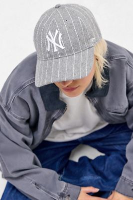 '47 Brand UO Exclusive Grey Pinstripe Clean Up Cap