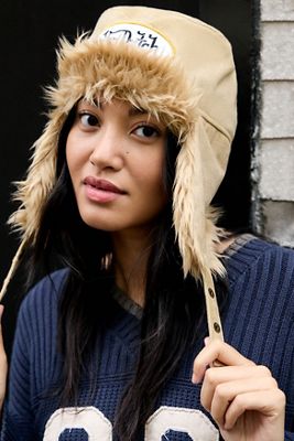 UO Exclusive Von Dutch Trapper Hut