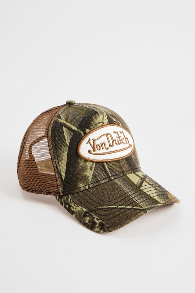 Von Dutch Real Leaf Print Trucker Cap #1