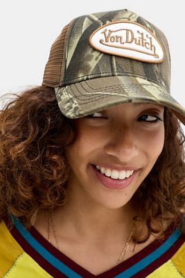 Von Dutch Real Leaf Print Trucker Cap