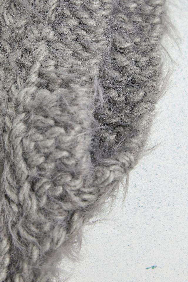 UO Fluffy Chunky Knit Hood  #2
