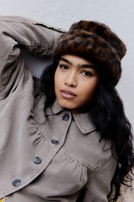 UO Fluffy Pillbox Hat