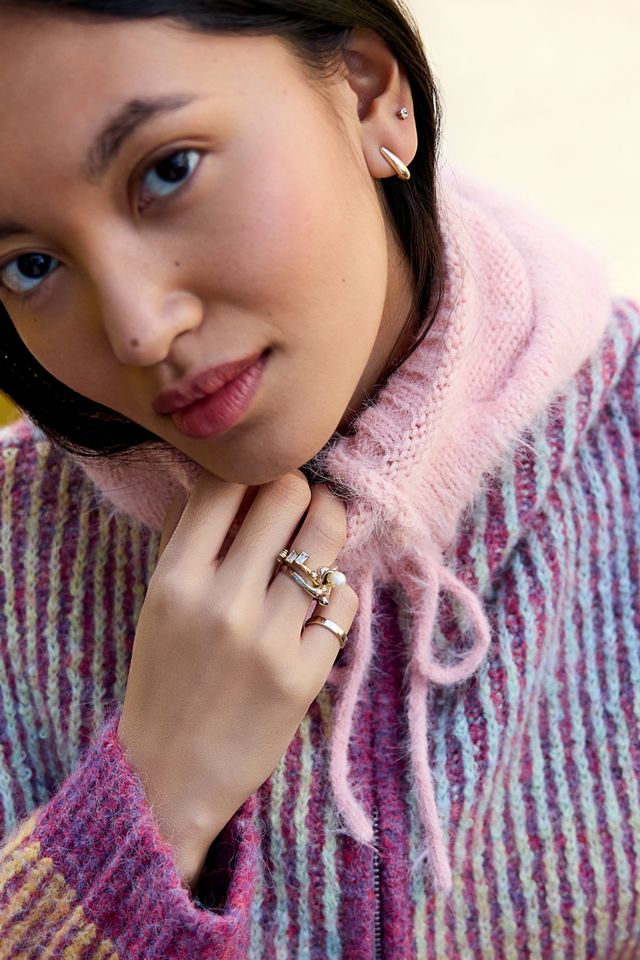UO Clover Knit Hood #1