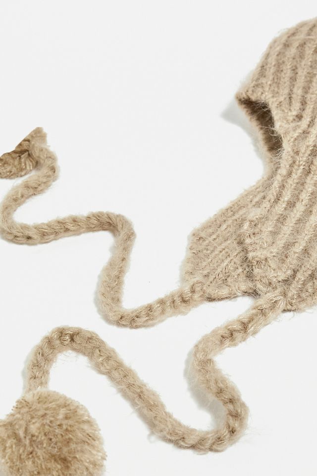 UO Ribbed Maglia Pom Pom Cappuccio #2