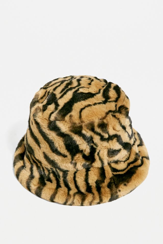 Cappello a Secchiello in Pelliccia UO #3