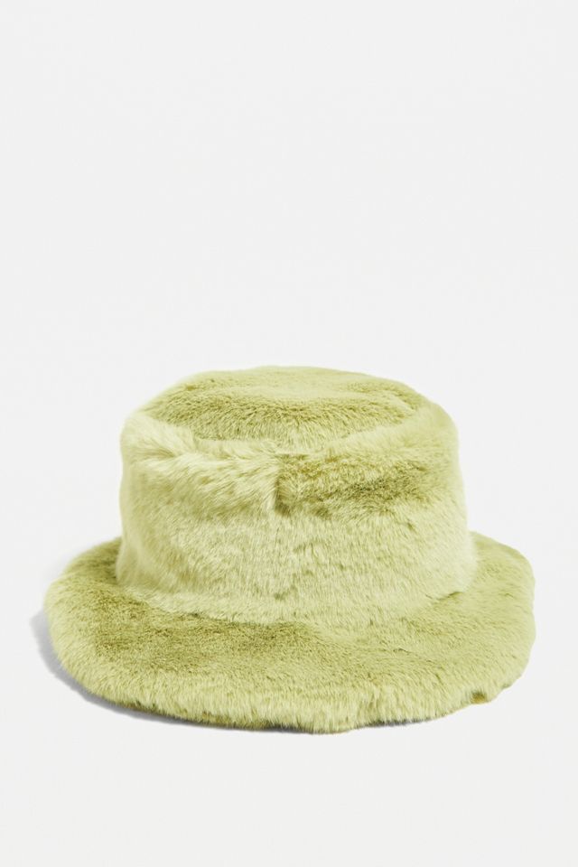 UO Cappello a secchiello in pelliccia sintetica sovradimensionata #1