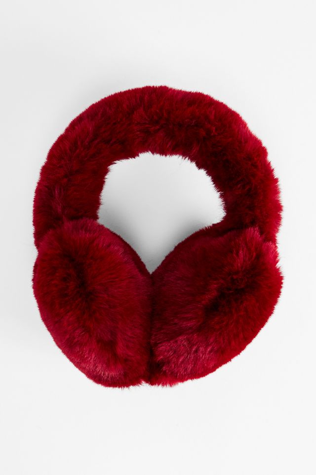 UO Fluffy Heart Earmuffs #1