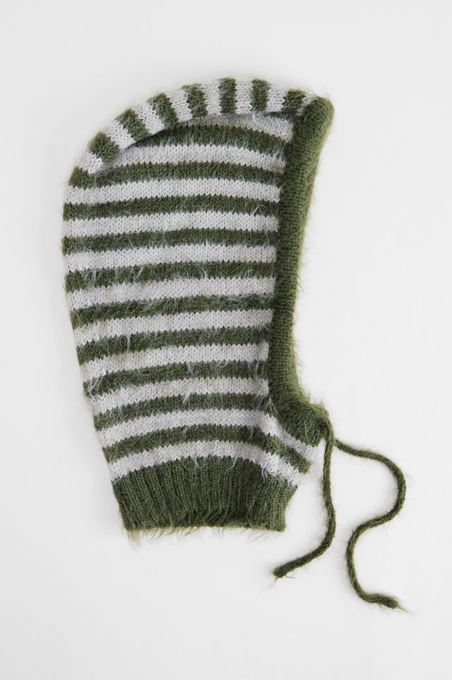 UO Clover Fluffy Knit Hood #1