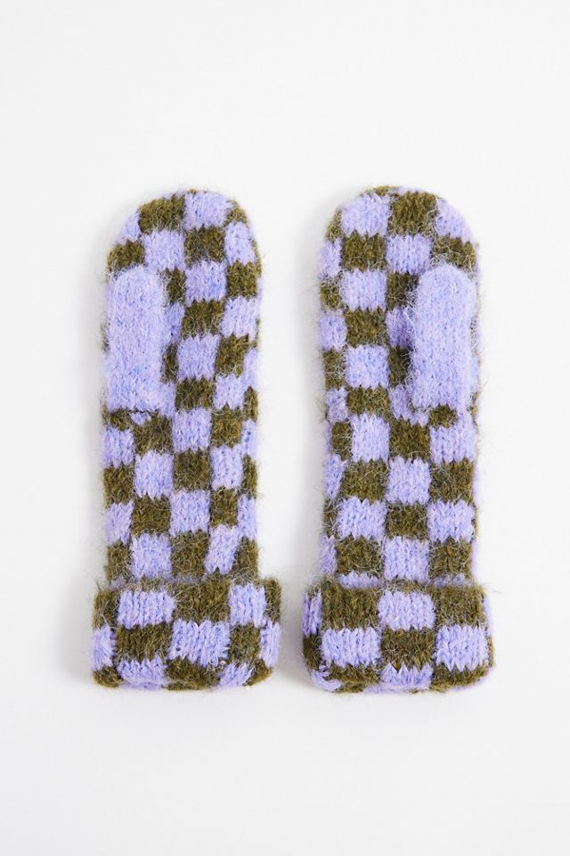 UO Fuzzy Check Mittens #3