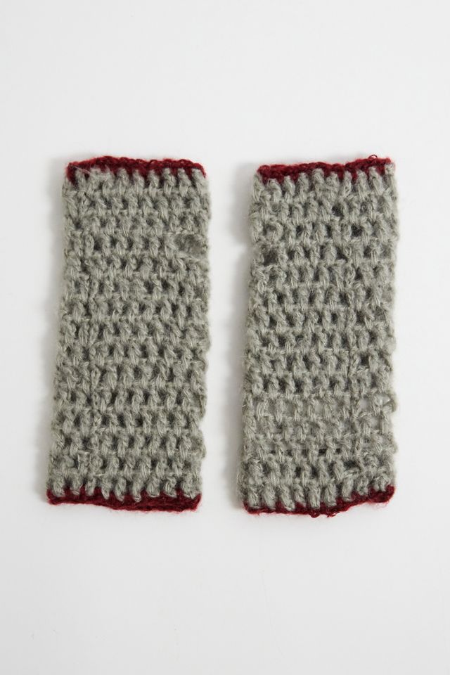UO Contrast Trims Fingerless Gloves #1
