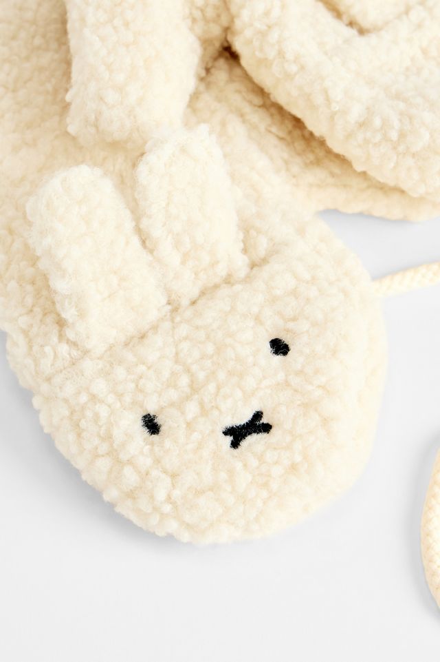 Daisy Street Miffy Mittens #1