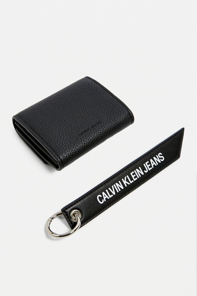 Calvin Klein Black Wallet + Keyring Gift Set #2