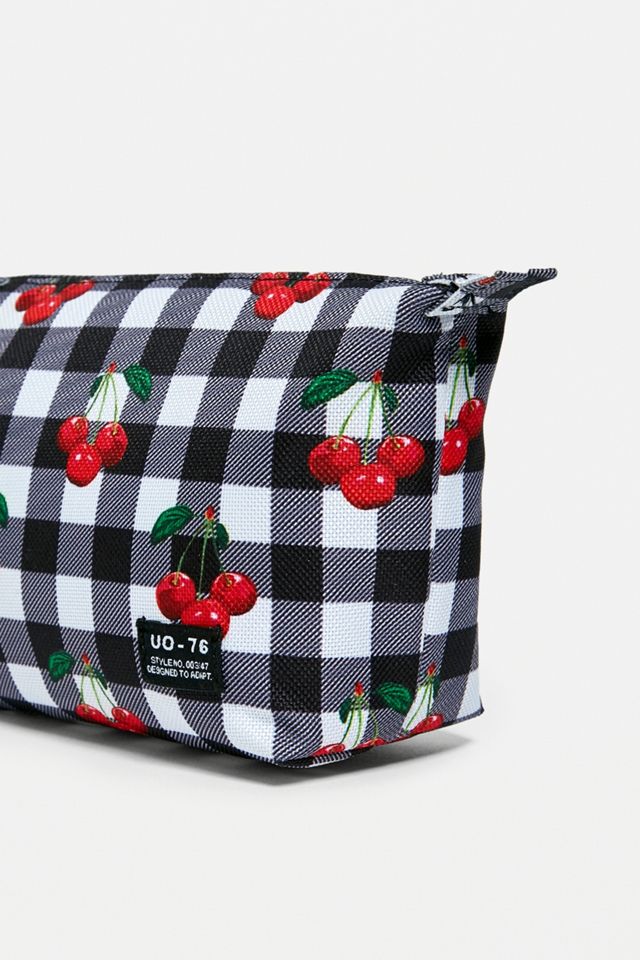 UO Kirschdruck Make-Up Tasche #2