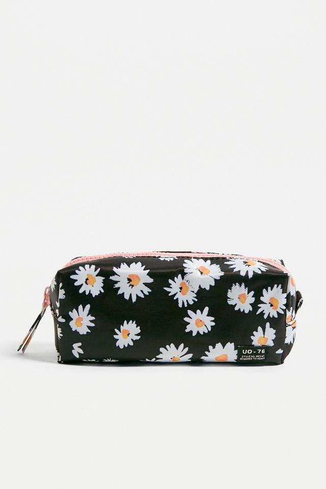 UO Daisy Print Pencil Case #1