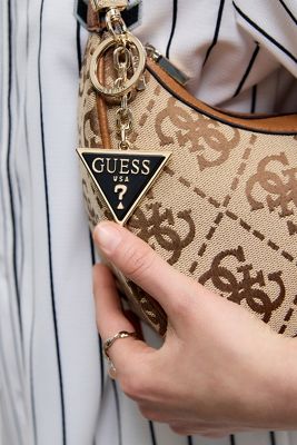 Guess Triangle keyring