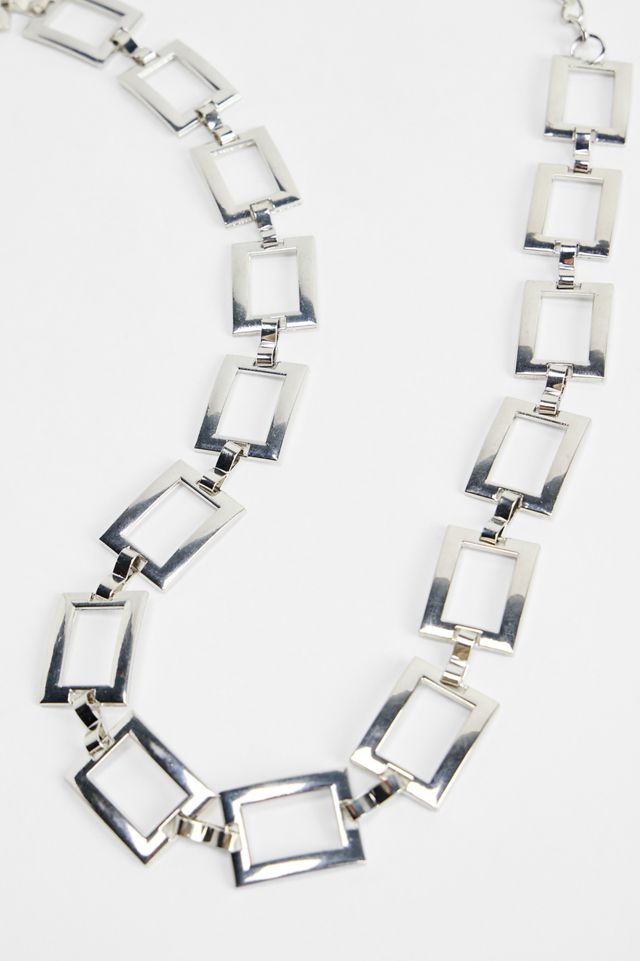 UO Square Chain Belt #1