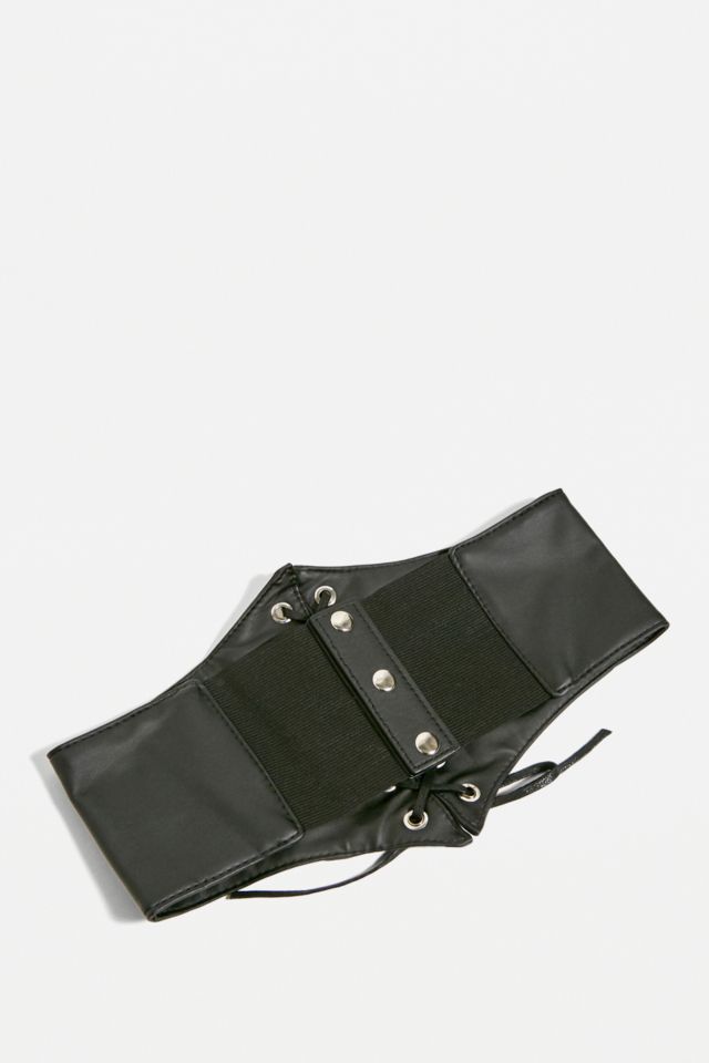 UO Ceinture style corset en similicuir Urban Outfitters FR