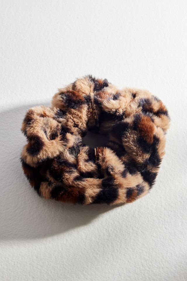 Leopard Print Faux Fur Scrunchie #1