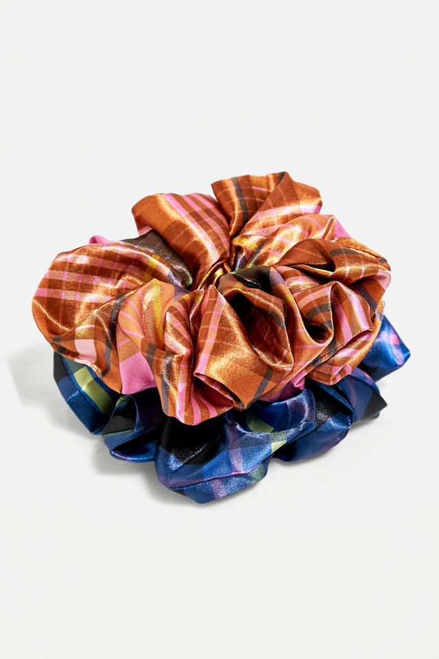Check Satin Scrunchie 2-Pack | Urban Outfitters UK