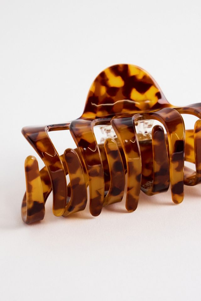 UO Ava Claw Clip #2