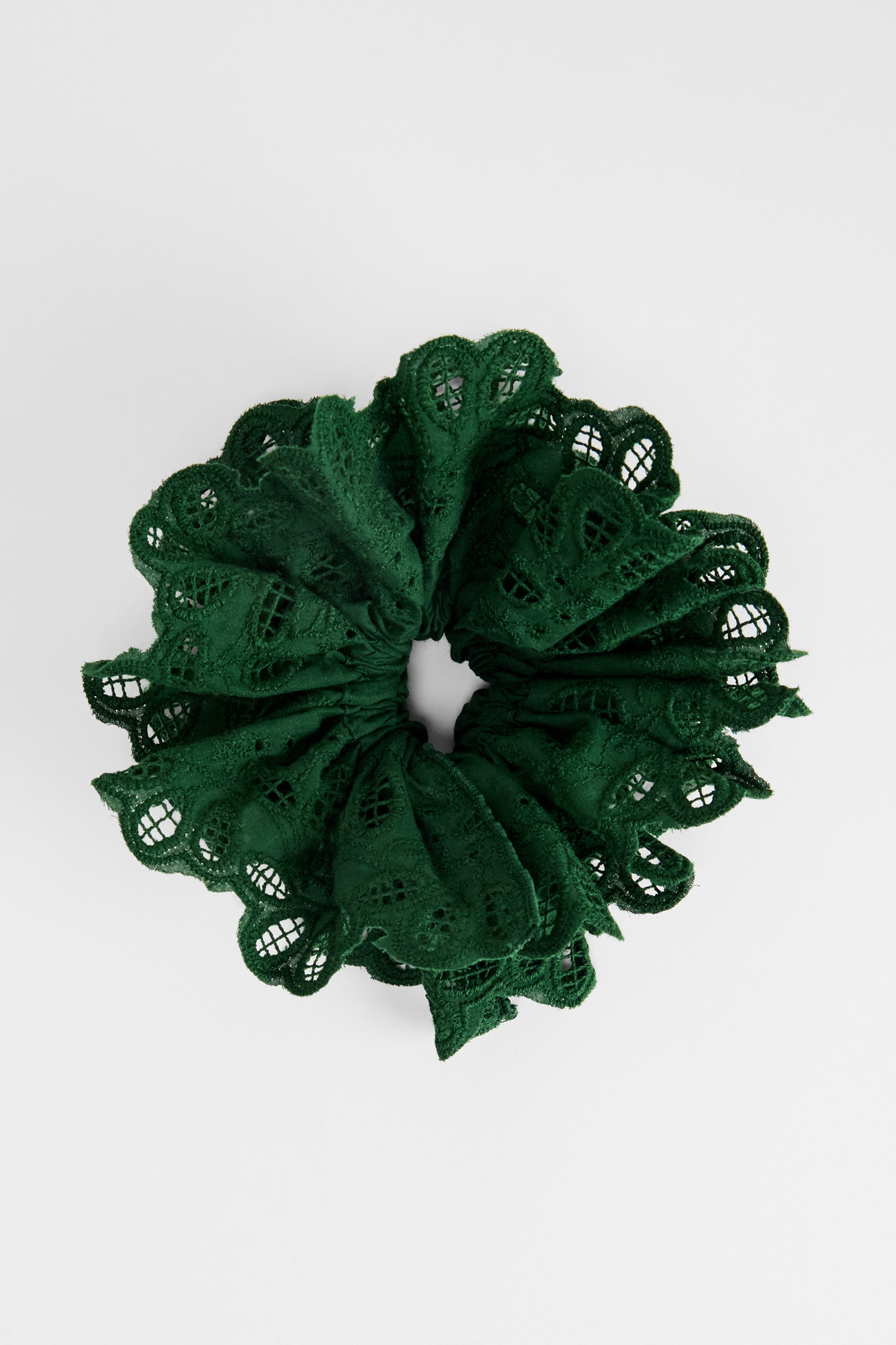 UO Delicate Lace Scrunchie