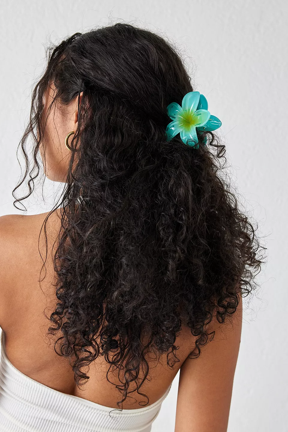 urbanoutfitters.com | Emi Jay Maui Super Bloom Claw Clip
