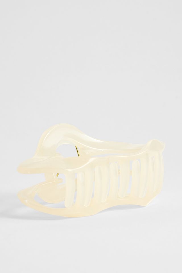 UO Cloud Claw Clip #1