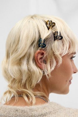 UO Mini Heart Hair Clips 4-Pack