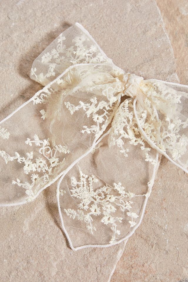 Barrette à nœud en dentelle #1