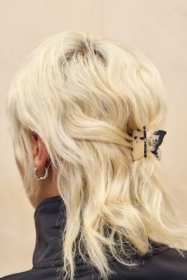 UO Mini Butterfly Claw Clip