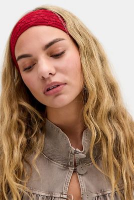 UO Lace Headband