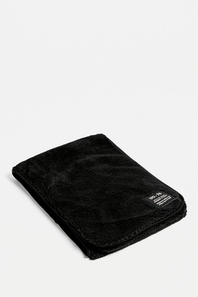 UO Teddy Scarf #2